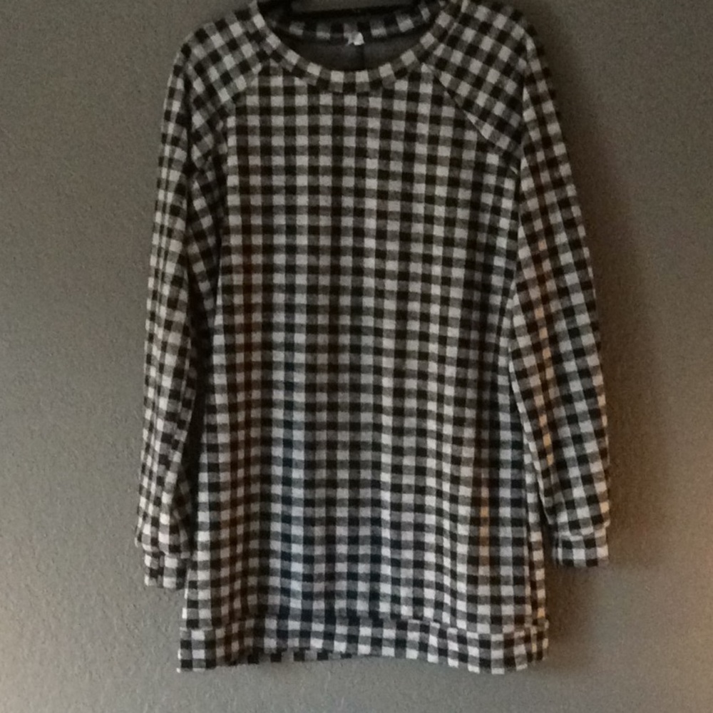 Piphany elbow patch sweater medium